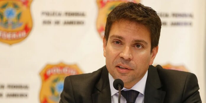 camara-diz-que-nao-foi-informada-sobre-saida-de-ramagem-do-pais camara-diz-que-nao-foi-informada-sobre-saida-de-ramagem-do-pais