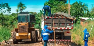 prefeitura-de-rio-branco-realiza-acao-de-limpeza-no-bairro-recanto-dos-buritis-e-remove-mais-de-100-toneladas-de-entulhos