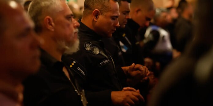 sobe-para-cinco-total-de-policiais-mortos-na-operacao-contencao