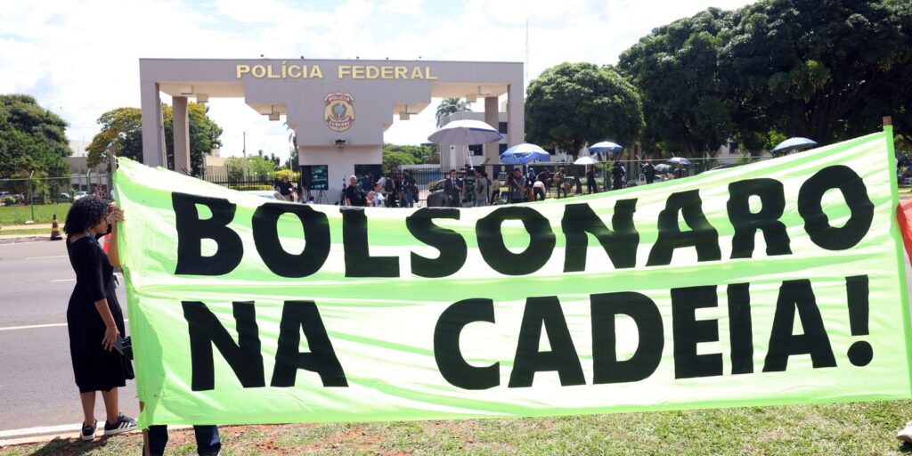 bolsonaro-ficara-em-cela-da-pf-com-12-m²,-frigobar-e-banheiro-privado