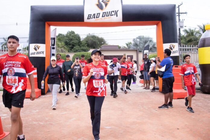 vice-governadora-mailza-assis-participa-da-1°-corrida-do-colegio-militar-dom-pedro-ii-em-cruzeiro-do-sul