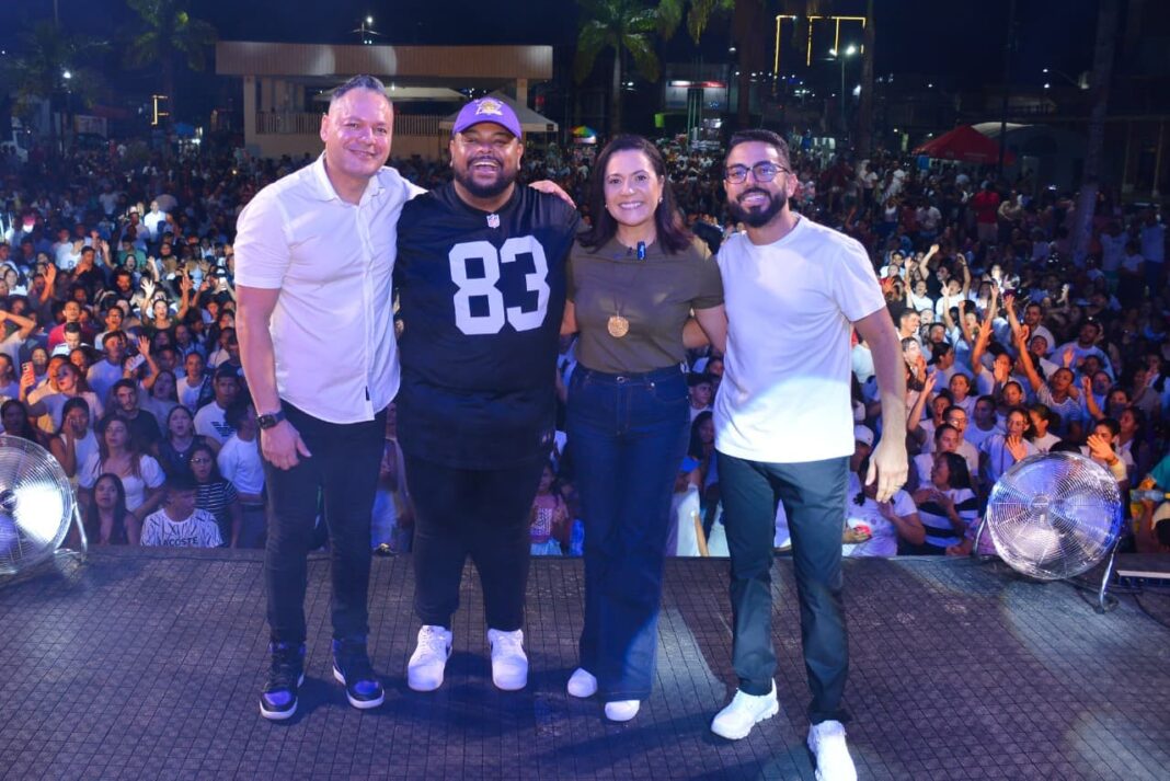 vice-governadora-mailza-assis-prestigia-marcha-para-jesus-em-cruzeiro-do-sul