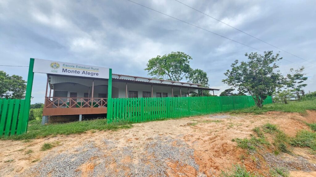 governo-entregara-nesta-semana-escola-rural-monte-alegre,-juntamente-com-anuncio-de-pacote-de-obras-que-transforma-a-educacao-no-campo-e-em-territorios-indigenas
