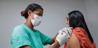 prefeitura-de-rio-branco-reforca-a-importancia-de-manter-a-caderneta-vacinal-em-dia,-conforme-calendario-do-ministerio-da-saude