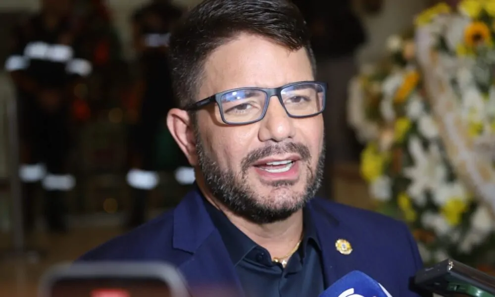 gladson-anuncia-datas-da-convocacao-dos-3-mil-aprovados-no-concurso-da-educacao