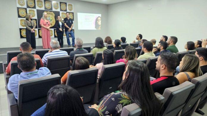 policia-civil-do-acre-realiza-palestra-sobre-lei-maria-da-penha-e-assedio-sexual-para-servidores-da-seop