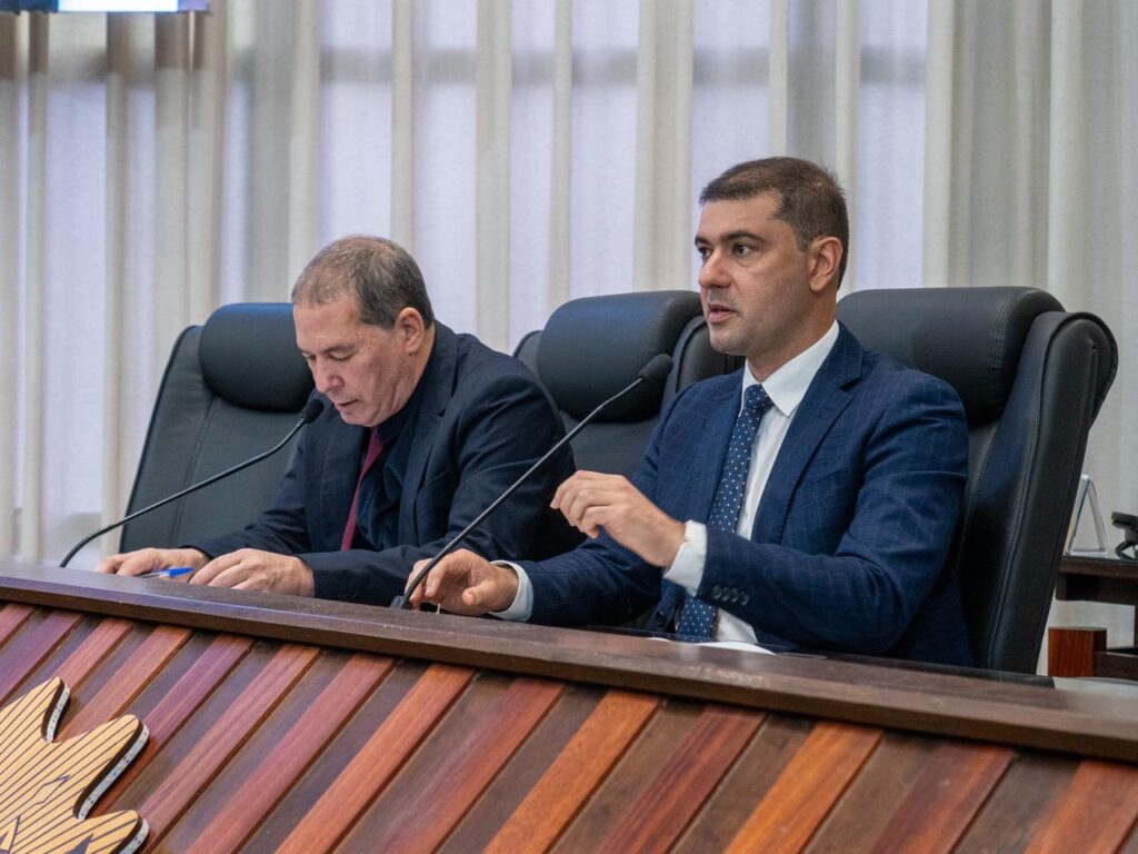 aleac-aprova-homenagem-que-da-nome-de-dr.-antonio-lisboa-ao-ambulatorio-medico-da-casa