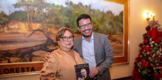 governador-gladson-prestigia-lancamento-de-livro-sobre-legado-de-orleir-cameli-em-rio-branco