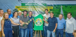 prefeito-de-rio-branco-prestigia-entrega-da-pavimentacao-asfaltica-da-ac-455