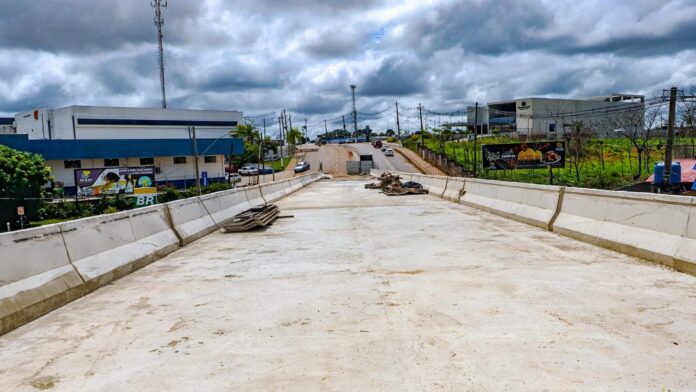prefeitura-de-rio-branco-segue-avancando-nas-obras-do-elevado-da-aabb-e-do-novo-mercado-elias-mansour