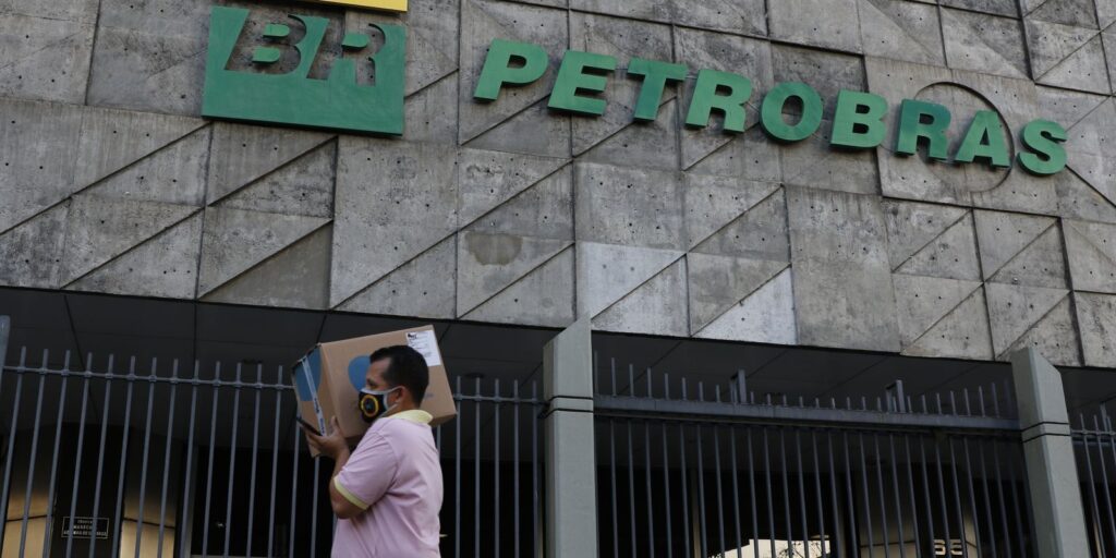 Plano da Petrobras 2026-2030 prevê investimentos de US$ 109 bilhões – Cidade AC News plano-da-petrobras-2026-2030-preve-investimentos-de-us$-109-bilhoes