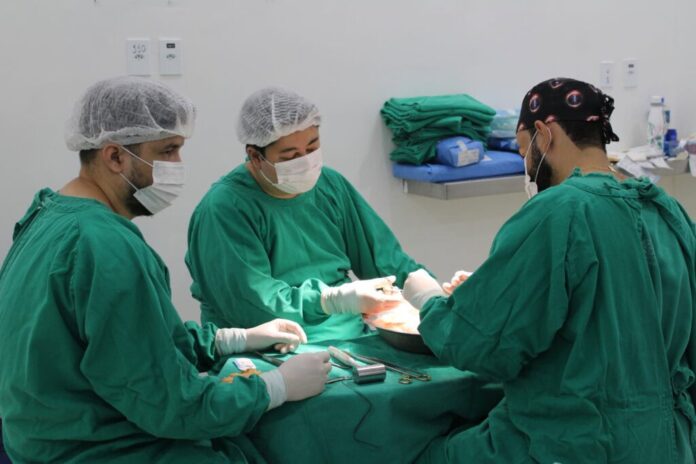 com-doador-local,-dois-acreanos-recebem-novos-rins-em-transplantes-realizados-na-fundhacre