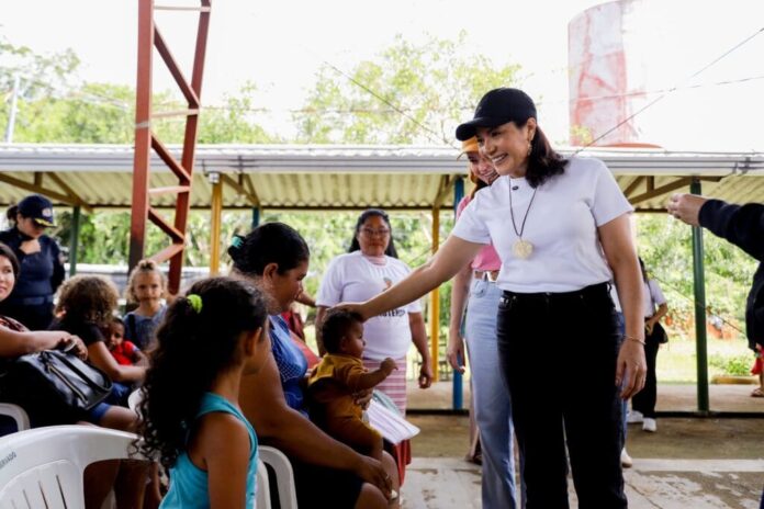 vice-governadora-mailza-leva-atendimentos-e-servicos-as-mulheres-do-campo-em-edicao-do-juntos-pelo-acre-na-transacreana