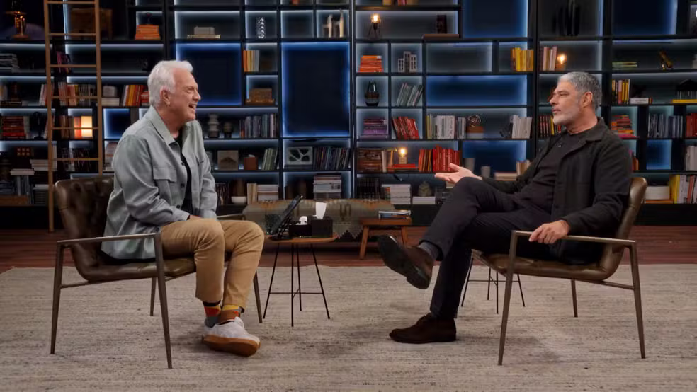 “Está na hora de sair, Bonner... o mundo real te espera.”