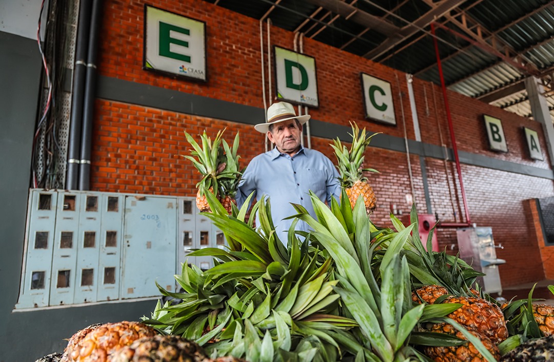 Foto do secretário Eracides Caetano