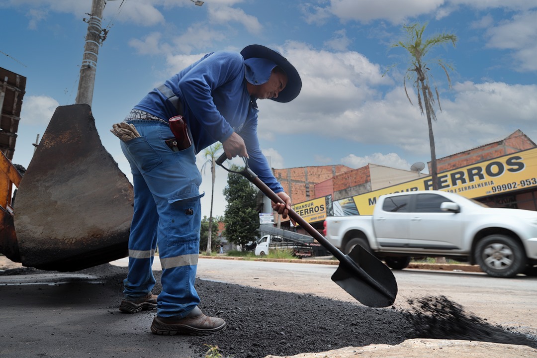 Foto de Asfaltamento realizado pela Emurb