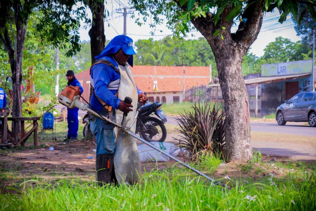Limpeza Rua Valdomiro Lopes 9