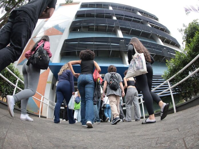 fraude no Enem 2025 acre jornal Rio Branco AC