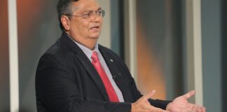 Dino manda PF investigar novas irregularidades em emendas Pix dino-manda-pf-investigar-novas-irregularidades-em-emendas-pix