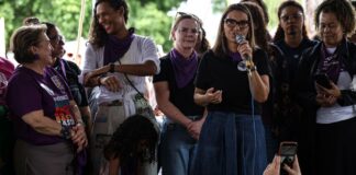 Ministras exaltam luta das mulheres em ato contra o feminicídio ministras-exaltam-luta-das-mulheres-em-ato-contra-o-feminicidio