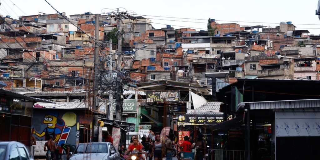 IBGE mostra que 60% de moradores de favelas vivem em ruas sem árvores – Cidade AC News ibge-mostra-que-60%-de-moradores-de-favelas-vivem-em-ruas-sem-arvores