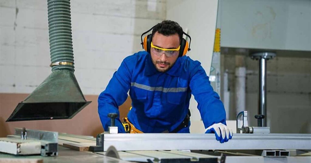 Após terceira queda consecutiva, faturamento industrial cai 2,7% em outubro, diz CNI – Cidade AC News apos-terceira-queda-consecutiva,-faturamento-industrial-cai-2,7%-em-outubro,-diz-cni