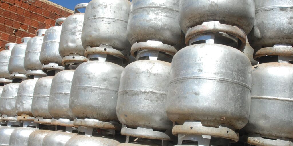 Beneficiários com NIS final 3 recebem Auxílio Gás nesta sexta-feira – Cidade AC News beneficiarios-com-nis-final-3-recebem-auxilio-gas-nesta-sexta-feira