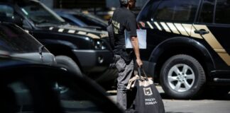 Dino autoriza buscas em apartamento do deputado Antônio Doido dino-autoriza-buscas-em-apartamento-do-deputado-antonio-doido