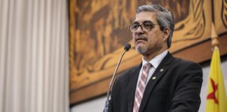 Edvaldo Magalhães pede homenagem a ex-prefeito e denuncia irregularidades no transporte escolar rural de Tarauacá edvaldo-magalhaes-pede-homenagem-a-ex-prefeito-e-denuncia-irregularidades-no-transporte-escolar-rural-de-tarauaca