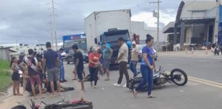 acidente-entre-duas-motocicletas-e-registrado-proximo-a-ponte-da-uniao-em-cruzeiro-do-sul