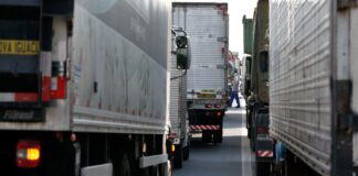 CMN regulamenta linha de R$ 6 bi para financiamento de caminhões cmn-regulamenta-linha-de-r$-6-bi-para-financiamento-de-caminhoes