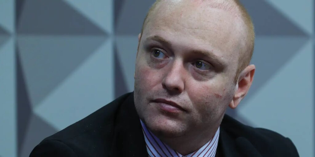 pgr-e-favor-de-progressao-de-regime-ao-hacker-walter-delgatti