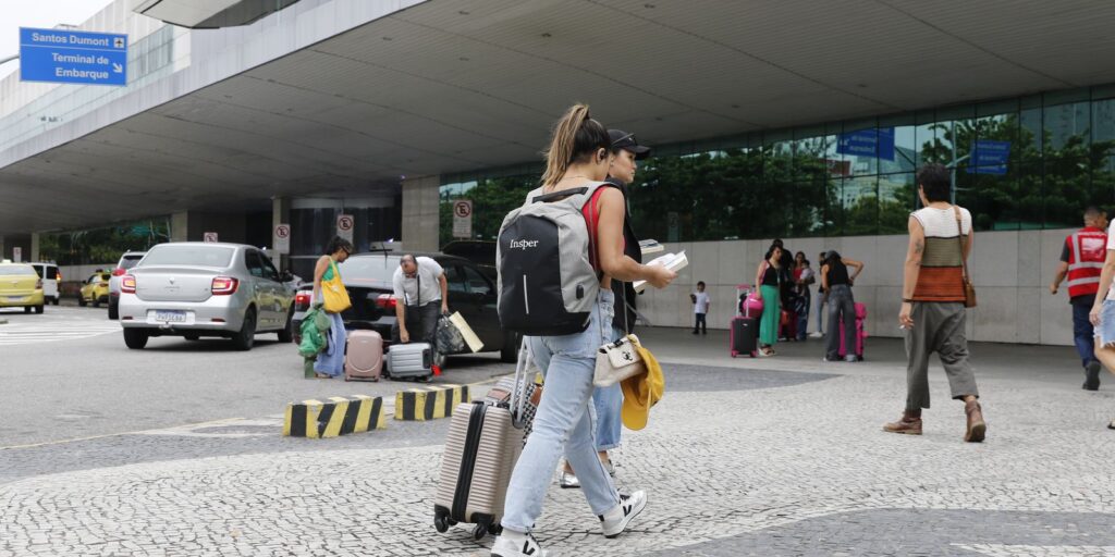 Paes anuncia reunião com ministro para discutir situação de aeroportos – Cidade AC News paes-anuncia-reuniao-com-ministro-para-discutir-situacao-de-aeroportos