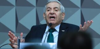 heleno-deixa-cela-no-comando-militar-para-cumprir-prisao-domiciliar