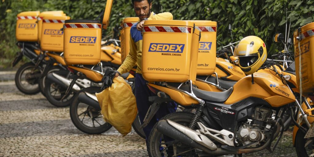 DOU publica extrato de empréstimo de R$ 12 bilhões para os Correios – Cidade AC News dou-publica-extrato-de-emprestimo-de-r$-12-bilhoes-para-os-correios