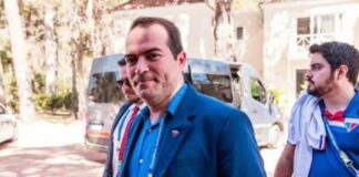 “quero-cantar-o-poporopopo-com-a-galera”,-diz-marcelo-paz-ao-assumir-o-futebol-do-corinthians