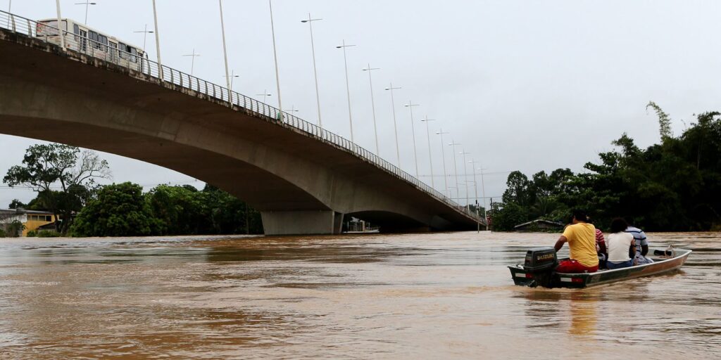 Rios do Acre transbordam após dias de chuva intensa – Cidade AC News rios-do-acre-transbordam-apos-dias-de-chuva-intensa