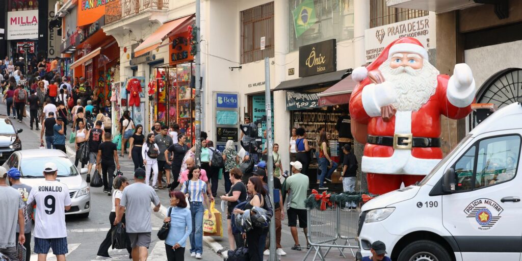 Taxa de desemprego chega a 5,2%, a menor desde 2012 – Cidade AC News taxa-de-desemprego-chega-a-5,2%,-a-menor-desde-2012