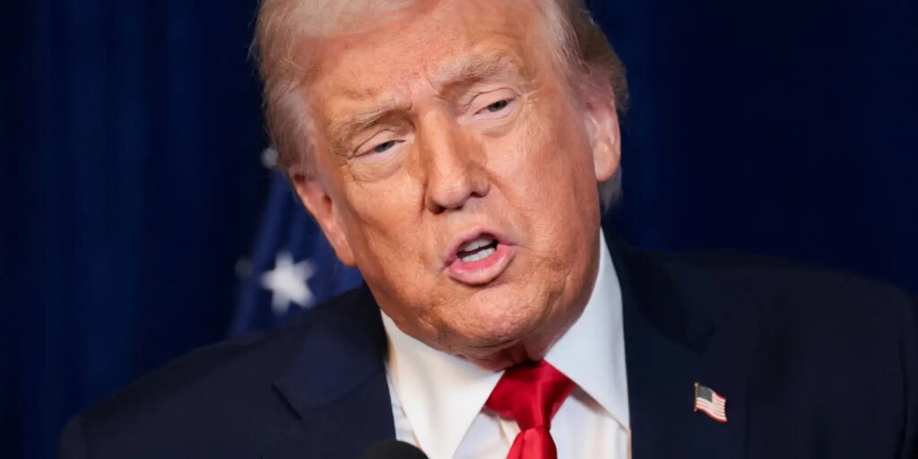 trump-diz-que-eua-vao-administrar-venezuela-ate-“transicao-segura”