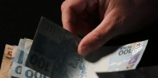 Lei do salário mínimo, que faz 90 anos, organizou relações de trabalho lei-do-salario-minimo,-que-faz-90-anos,-organizou-relacoes-de-trabalho