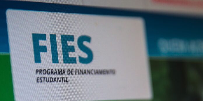 fies:-prazo-para-complementar-inscricoes-postergadas-comeca-hoje