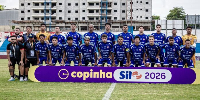 onibus-do-aguia-de-maraba-sub-20-colide-e-preparador-fisico-morre onibus-do-aguia-de-maraba-sub-20-colide-e-preparador-fisico-morre