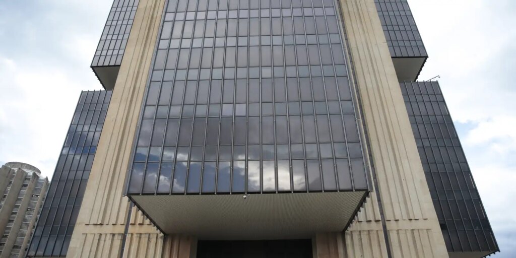 Mercado financeiro reduz para 4,02% projeção de inflação para 2026 – Cidade AC News mercado-financeiro-reduz-para-4,02%-projecao-de-inflacao-para-2026