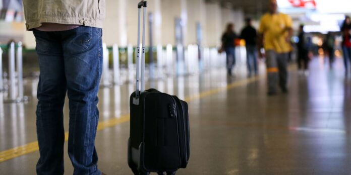 suspensao-de-novos-vistos-de-imigracao-para-os-eua-comeca-nesta-quarta suspensao-de-novos-vistos-de-imigracao-para-os-eua-comeca-nesta-quarta