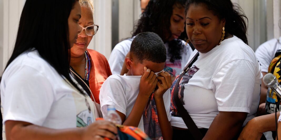 ato-no-rio-pede-justica-pela-morte-de-thiago-menezes-flausino