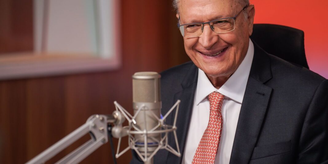 alckmin-conversa-por-telefone-com-vice-presidente-da-china