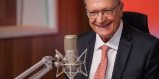 Alckmin conversa por telefone com vice-presidente da China alckmin-conversa-por-telefone-com-vice-presidente-da-china