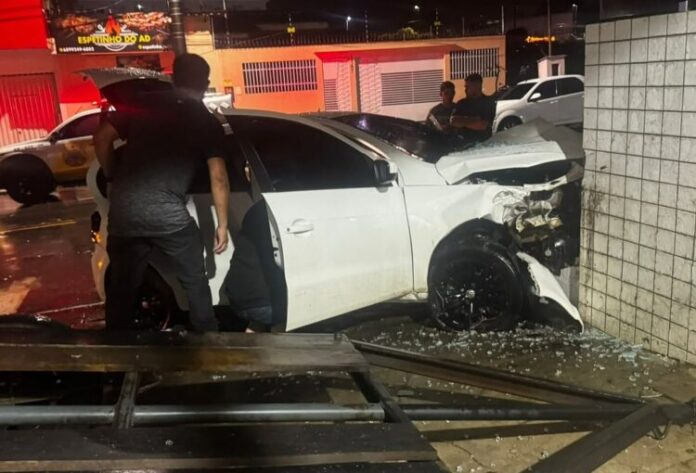 acao-rapida-da-policia-civil-liberta-motorista-refem-e-recupera-produtos-furtados-em-cruzeiro-do-sul