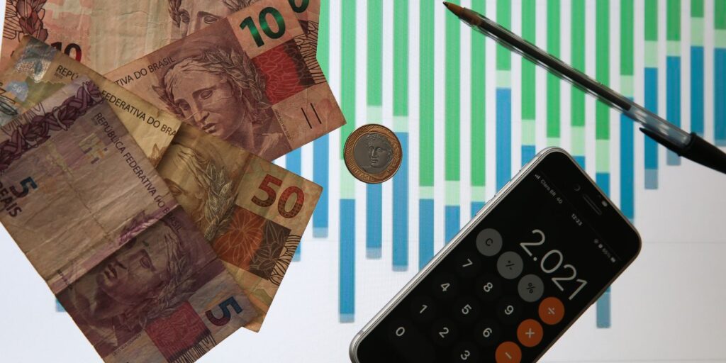 exportacoes-de-servicos-batem-recorde-e-alcancam-us$-51,8-bi-em-2025