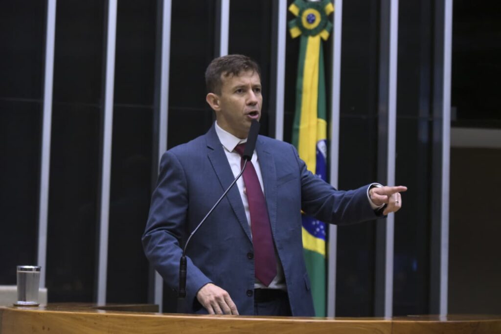 Após crise no Banco Master, Velloso propõe lei para proteger população de armadilhas financeiras – Cidade AC News Assessoria